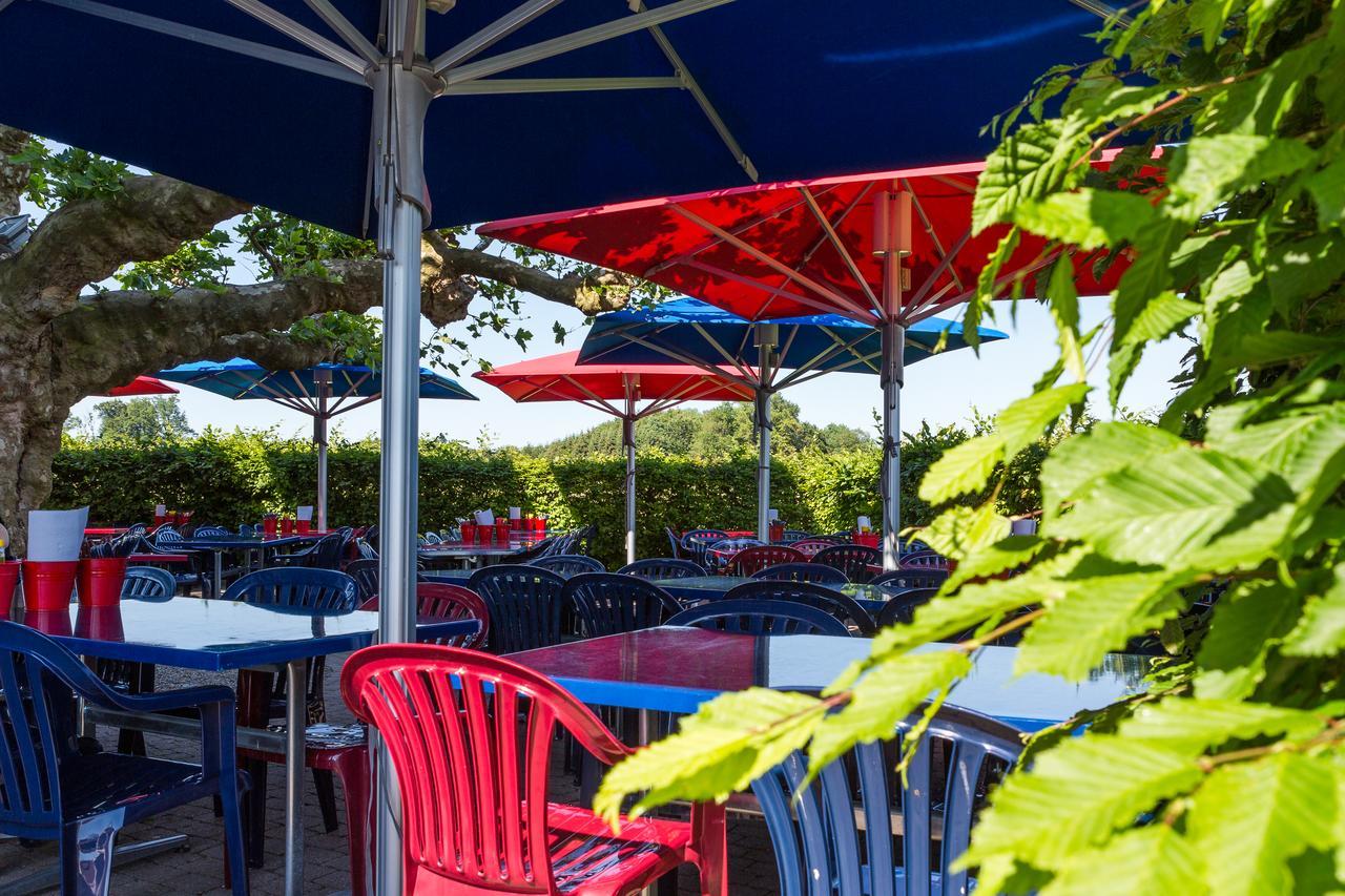 Motel Steighof Brutten Ngoại thất bức ảnh